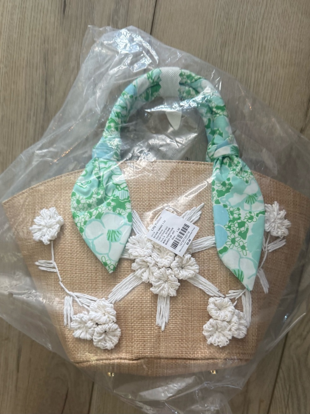 Lilly Pulitzer, NWTs Woven Straw Floral Tote with Green Scarf Handles w scarfs - Picture 6 of 7